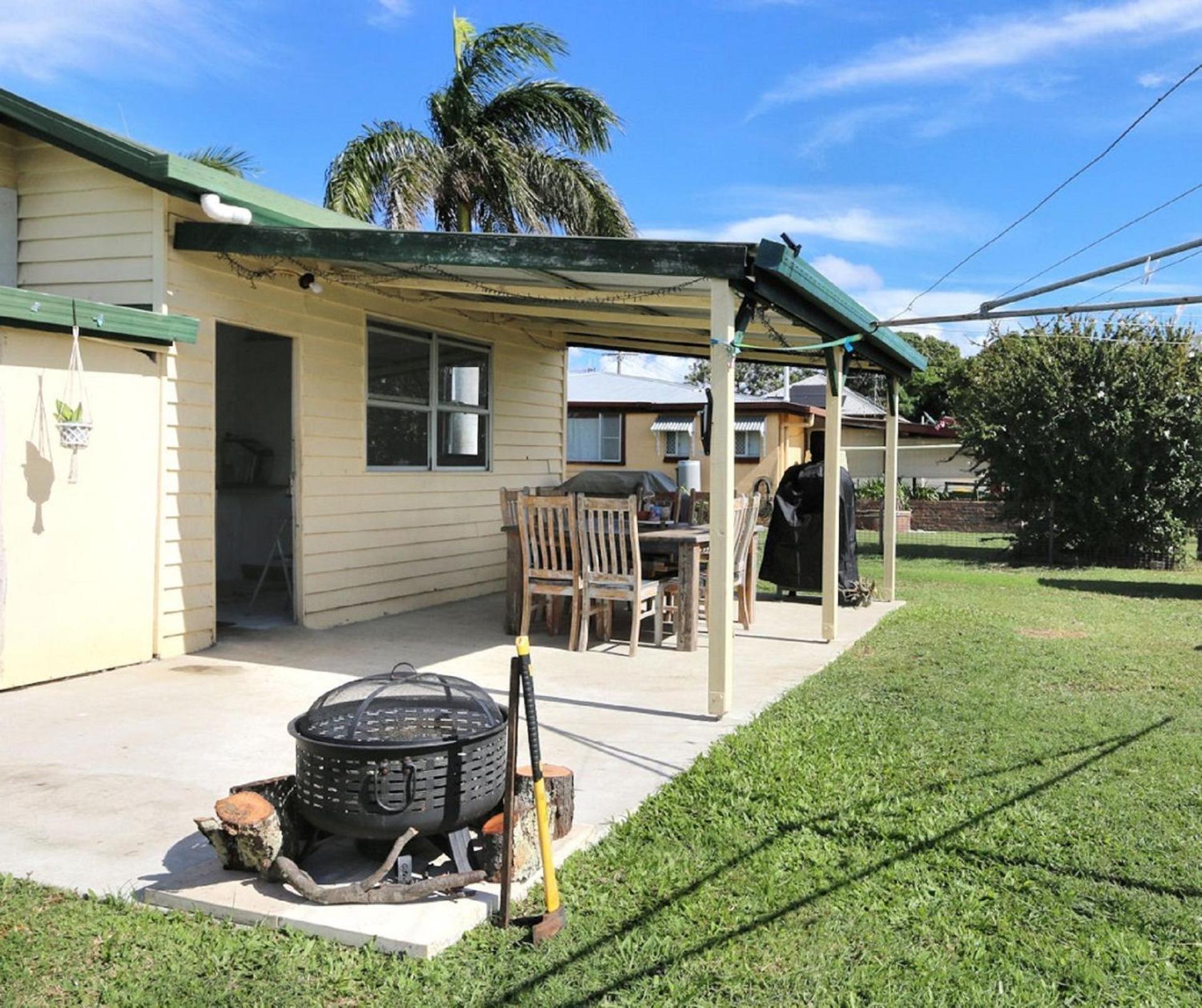 13 Zunker Street Burnett Heads Villa Bargara Exterior photo